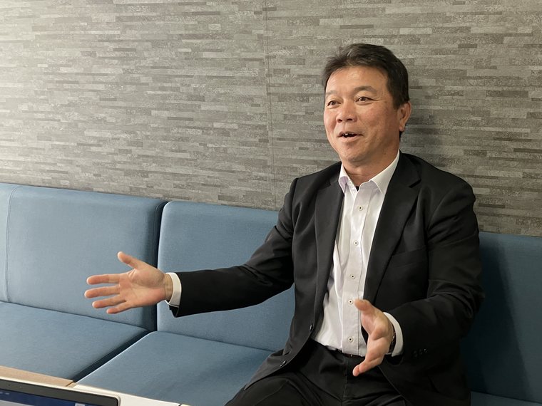 中国溶材株式会社 専務取締役 荒武様