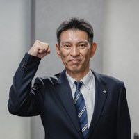 上野電気工業の代表取締役